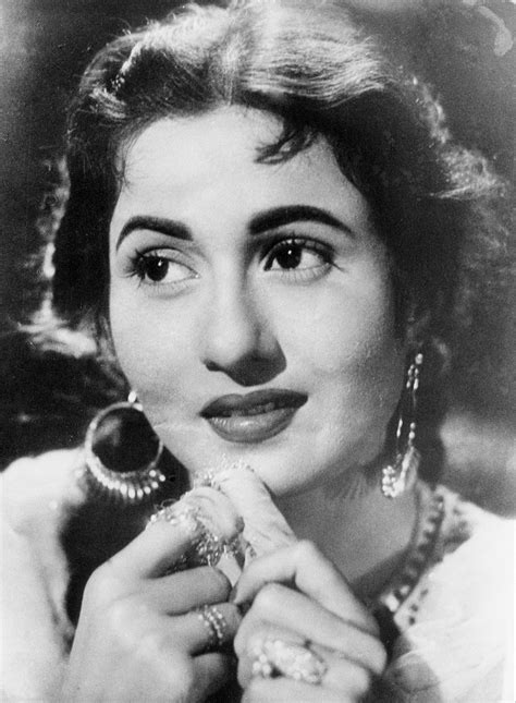 madhubala black and white photos